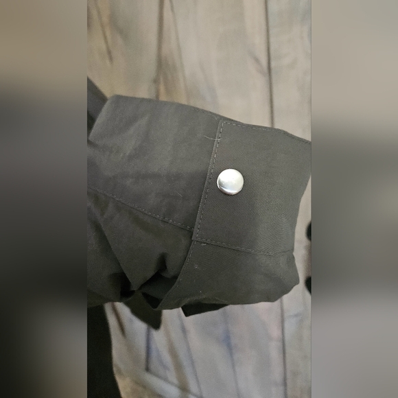 BY.DYLN Zach Utility Nylon Jacket in Coal/olive green. Size Small - Picture 12 of 16